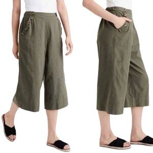 American Eagle NWOT Olive Army Green Wood Leg Cropped Pants Size L